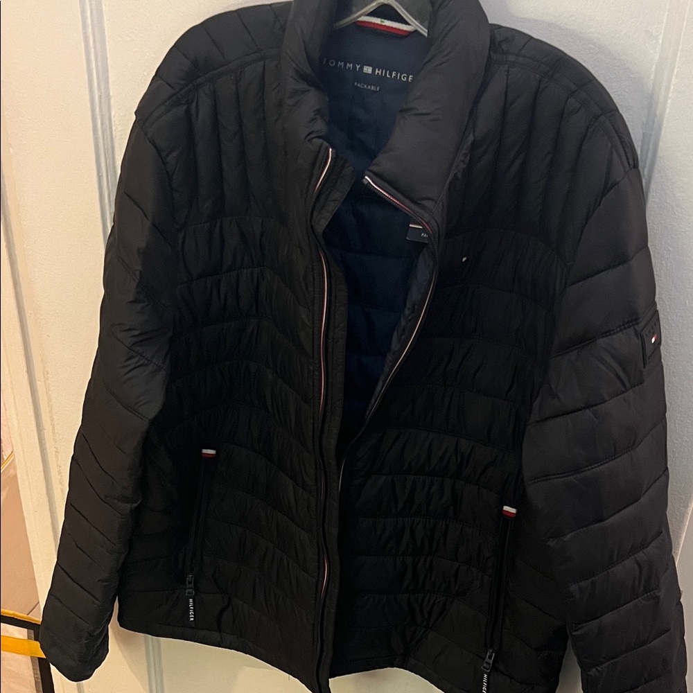 Tommy Hilfiger Men's Black Puffer Jacket